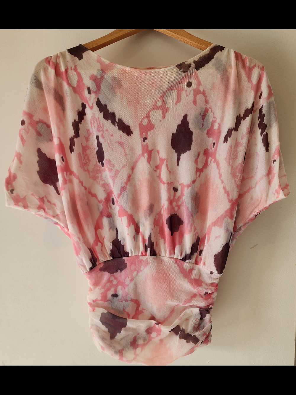 New York & Company Pink and Gray Patterned Short Sleeve Stretch Blouse Sz XS